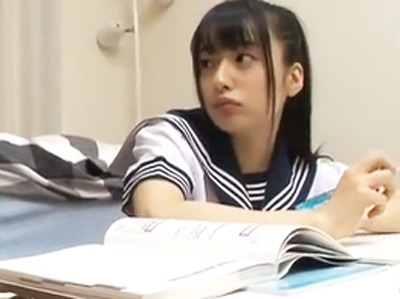 可愛いJK妹がエロ兄貴を誘惑して近親ハメ開始→射精寸前にまさかのカニばさみされて中出しｗ